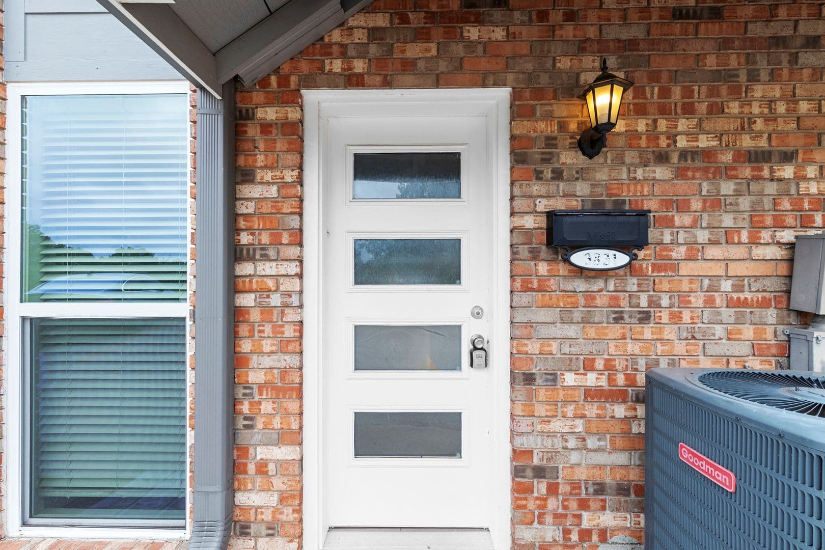 Tulsa Apartment: 3853 S. Riverside Drive
