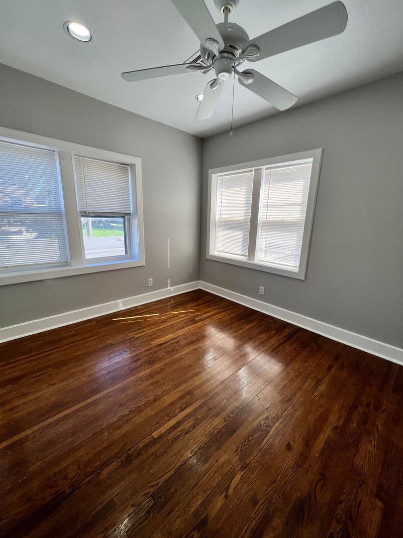 Tulsa Apartment: 1530 e 14th st