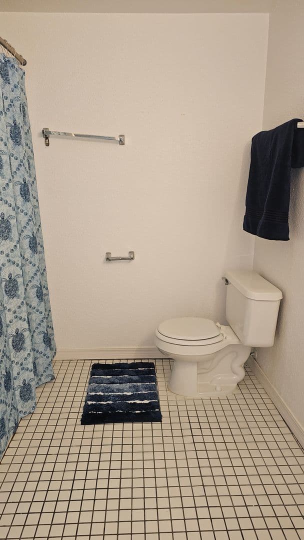 Tulsa Apartment: 1530 e 14th st