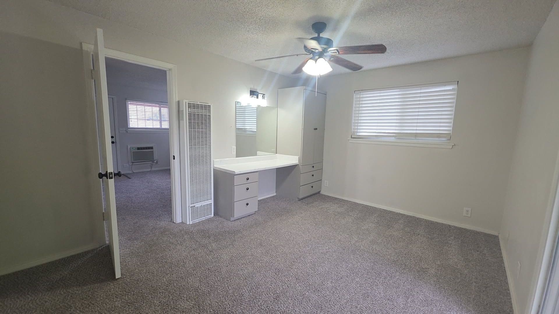 Tulsa Apartment: 1420 s trenton ave