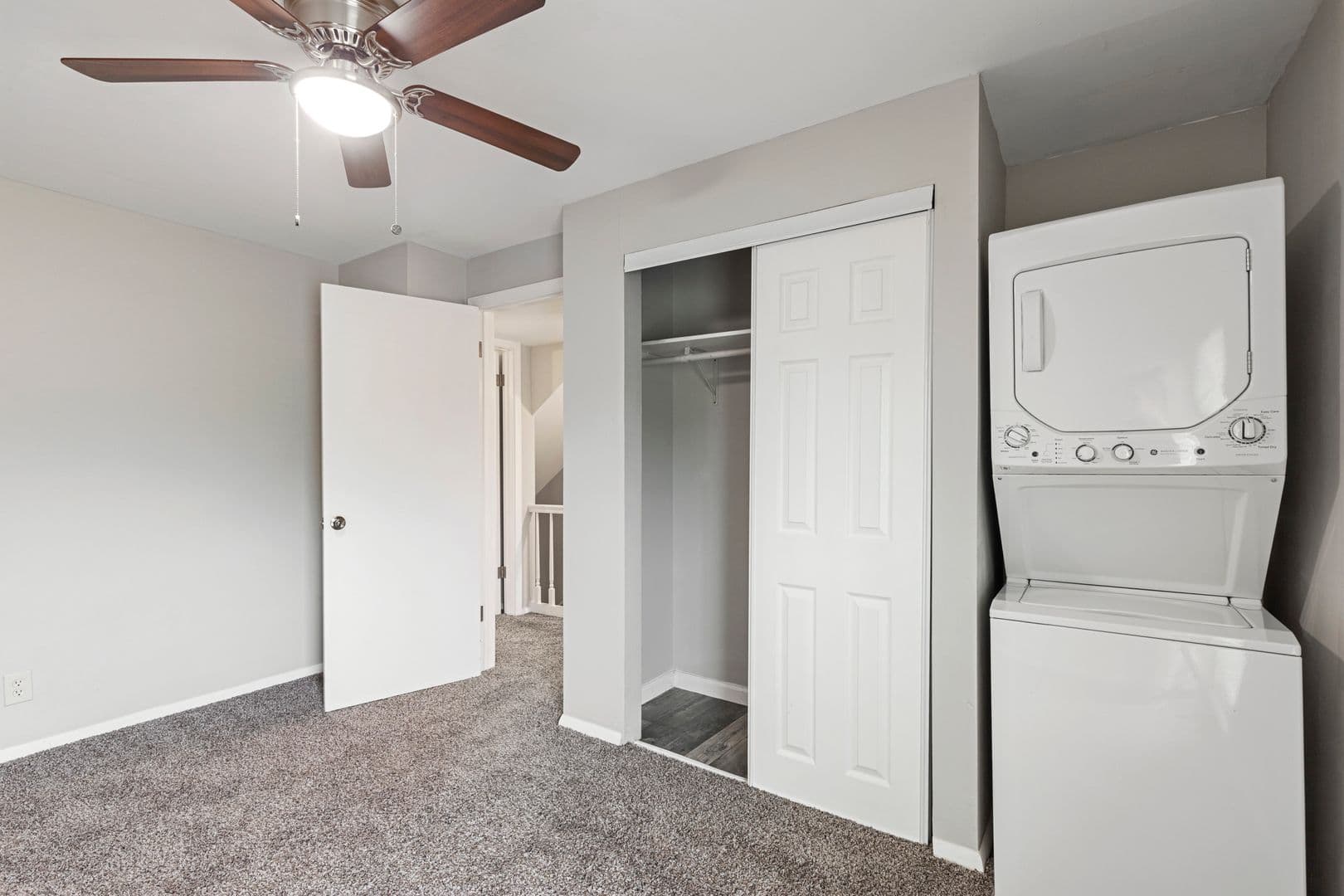 Tulsa Apartment: 3853 S. Riverside Drive