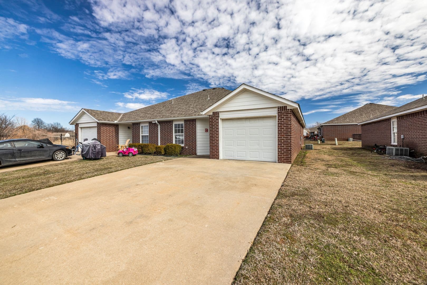 Claremore Apartment: 2805 Trailwood Dr