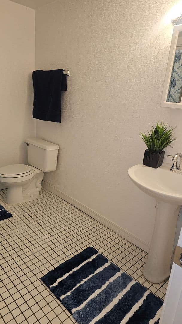 Tulsa Apartment: 1530 e 14th st