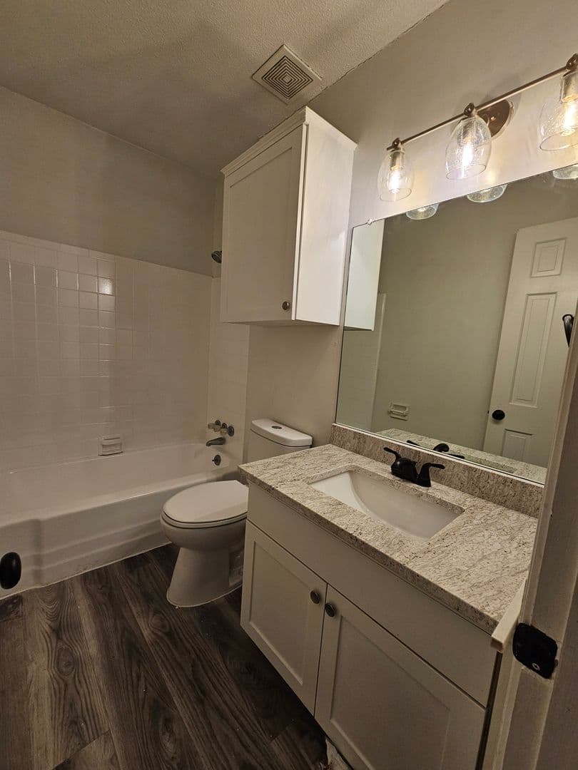 Tulsa Apartment: 1309 East 21st