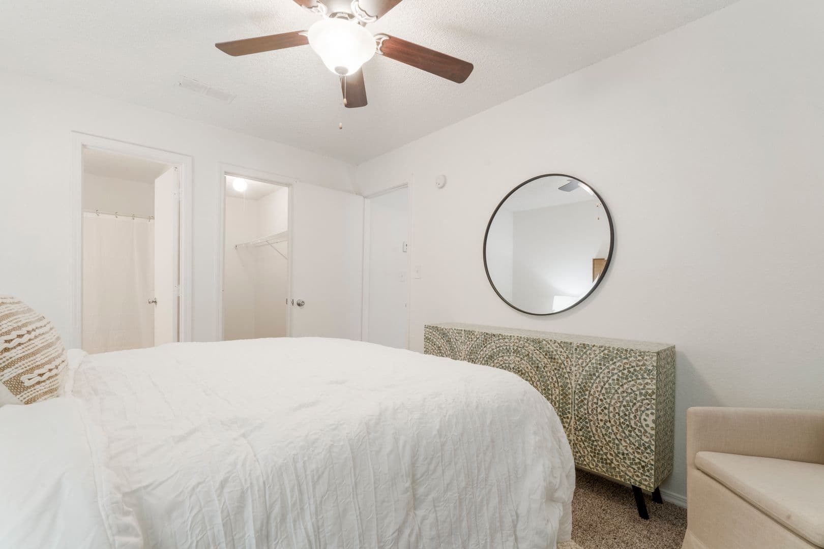 Claremore Apartment: 2090 S Lynn Riggs Blvd