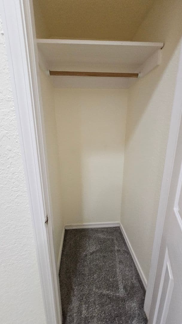 Tulsa Apartment: 1530 e 14th st