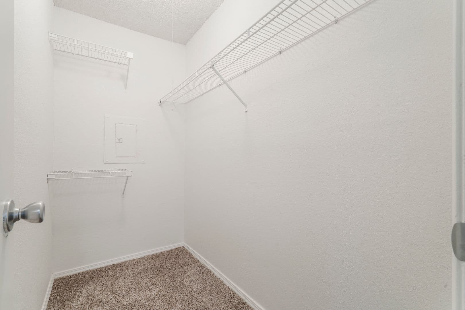 Claremore Apartment: 2090 S Lynn Riggs Blvd
