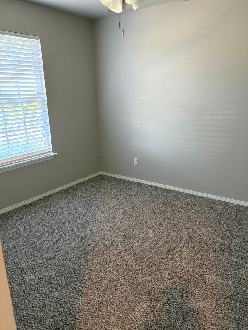 Claremore Apartment: 2805 Trailwood Dr