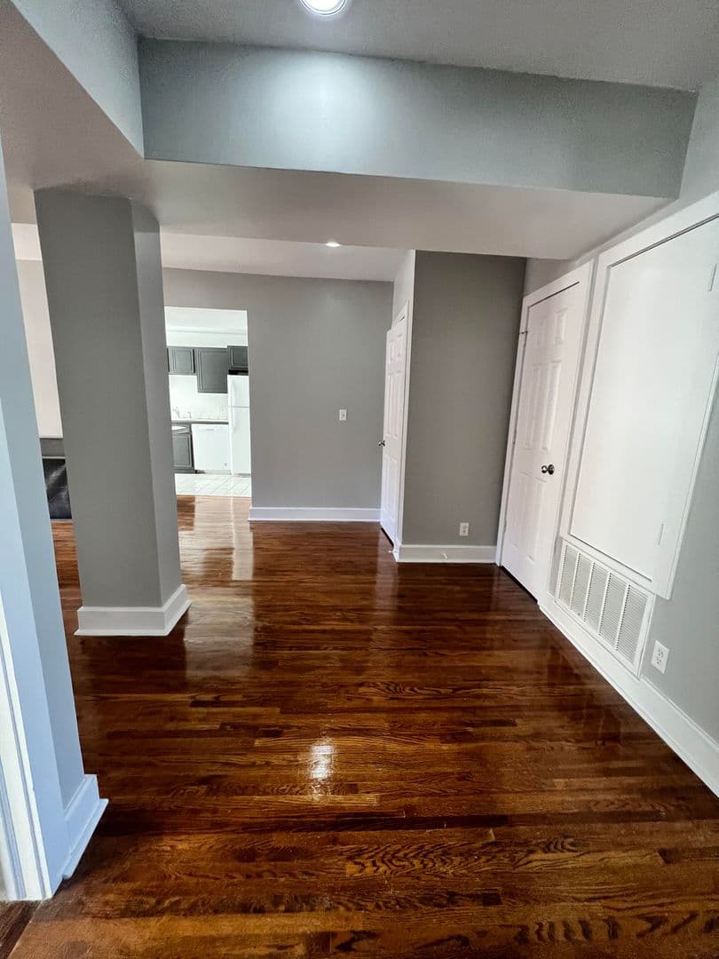 Tulsa Apartment: 1530 e 14th st