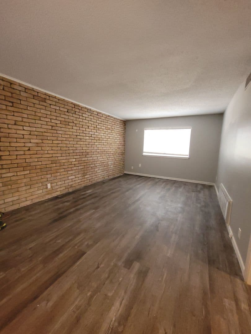 Tulsa Apartment: 1309 East 21st