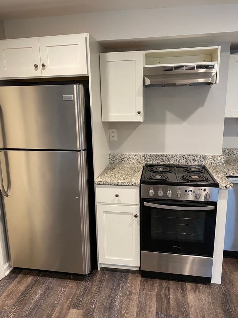 Phoenixville Apartment: 225 High St