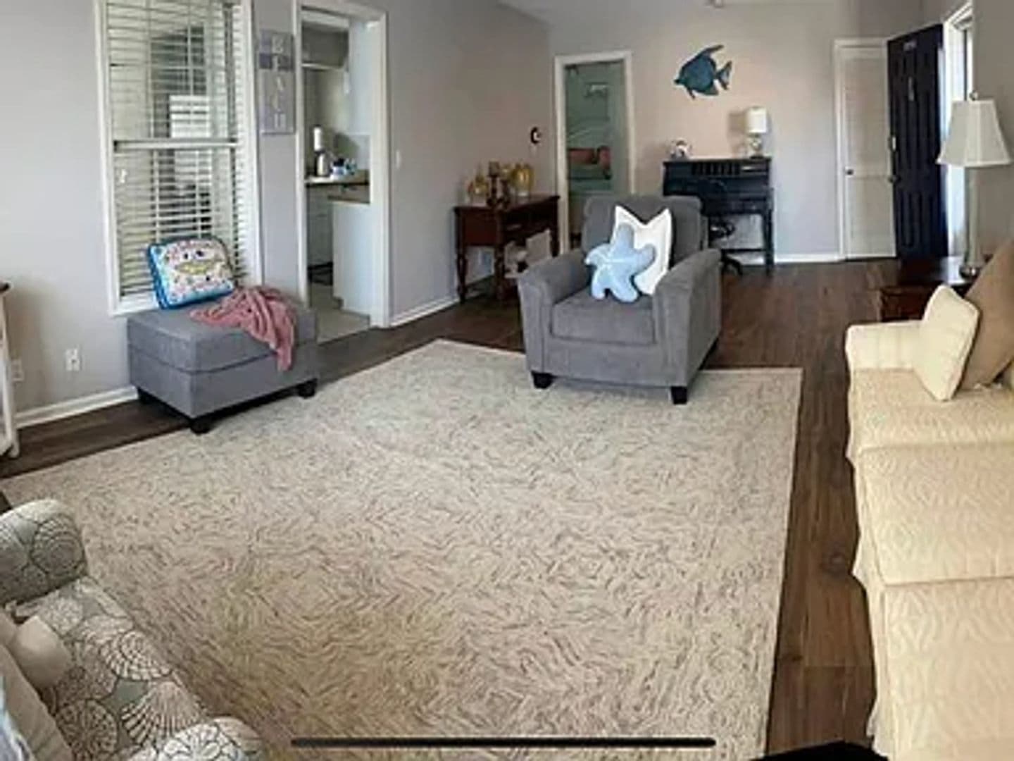 St. Simons Island House: 206 W Island Square