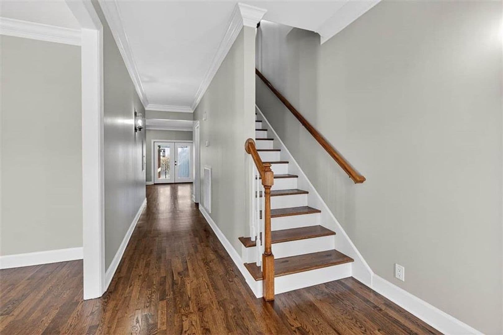 St. Simons Island House: 110 Newfield Street