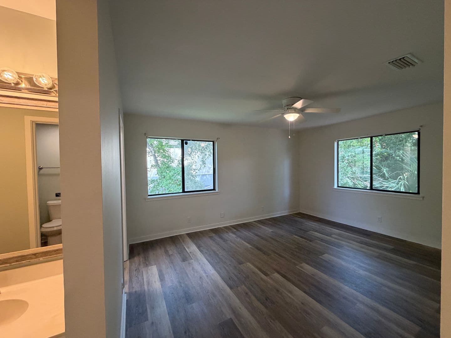 St. Simons Island House: 237 Georgia Street