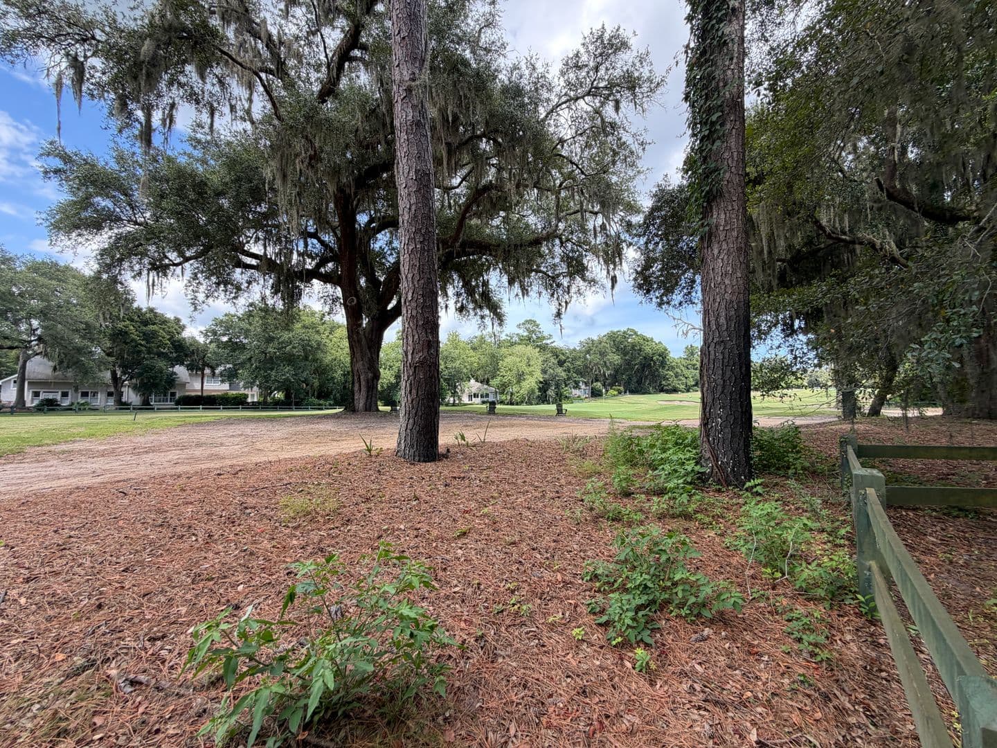 St. Simons Island House: 365 Major Wright Rd