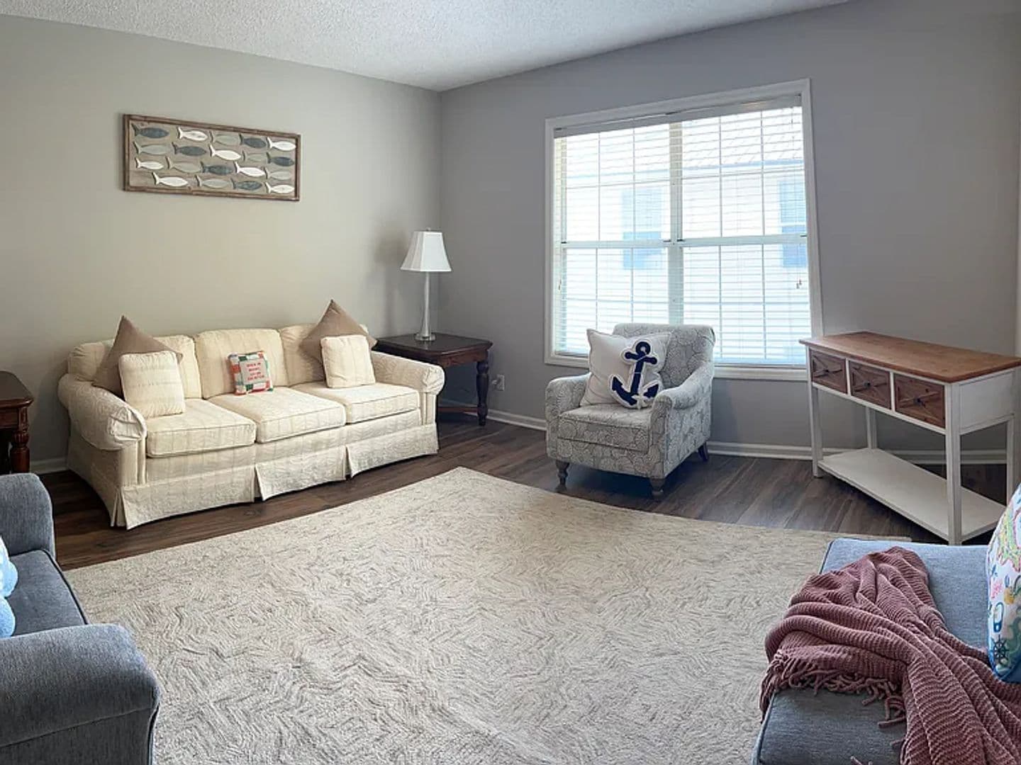 St. Simons Island House: 206 W Island Square