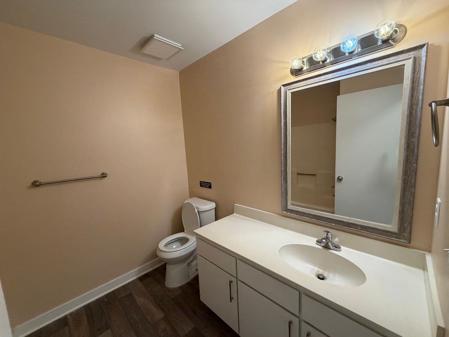 St. Simons Island House: 237 Georgia Street
