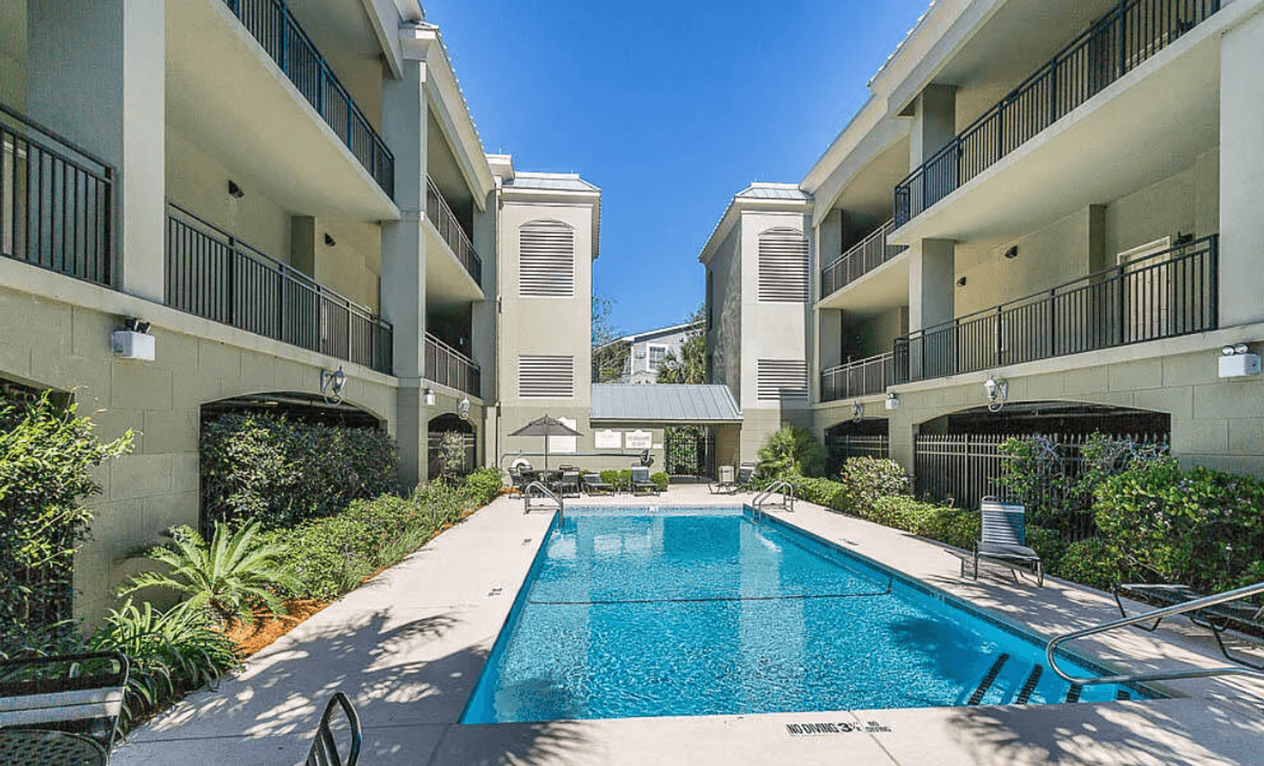 St. Simons Island House: 150 Salt Air Drive