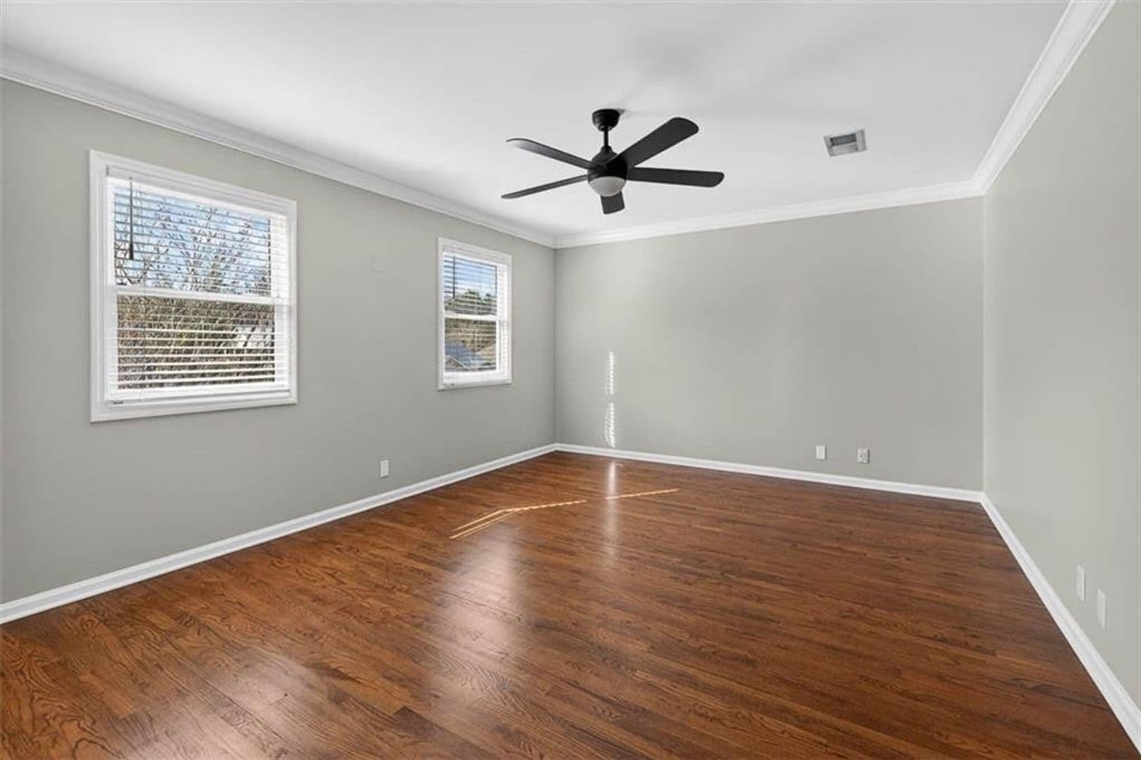 St. Simons Island House: 110 Newfield Street