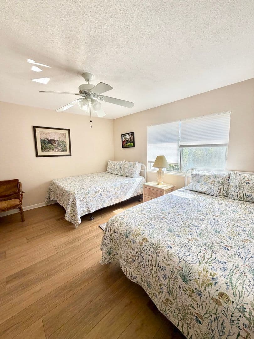 St. Simons Island Townhome: 1500 Demere Rd