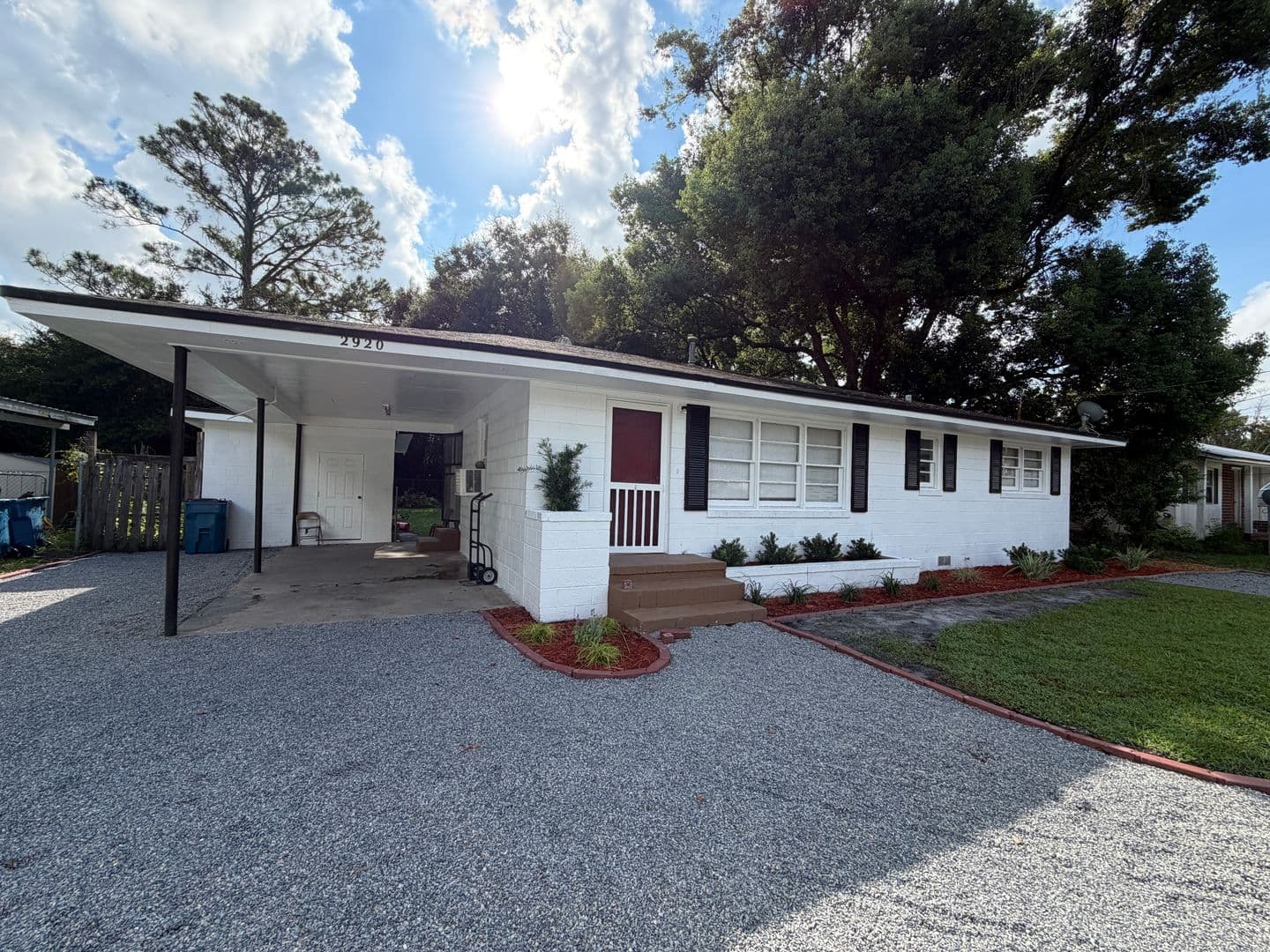 Brunswick House: 2920 Mimosa Road