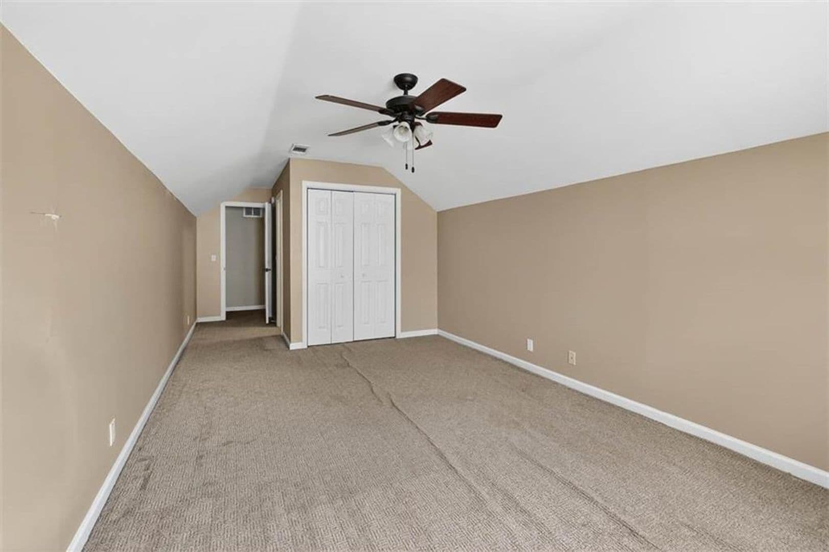 St. Simons Island House: 110 Newfield Street