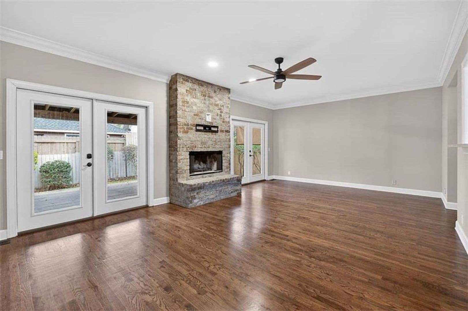 St. Simons Island House: 110 Newfield Street