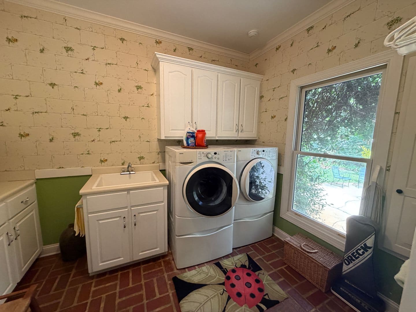 St. Simons Island House: 365 Major Wright Rd