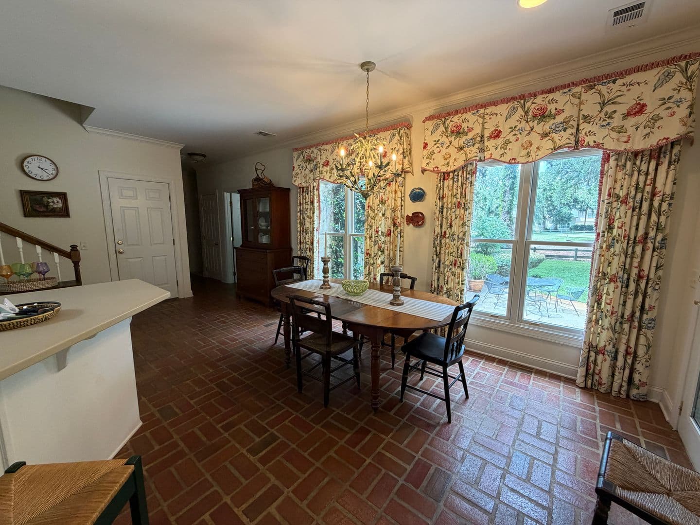 St. Simons Island House: 365 Major Wright Rd