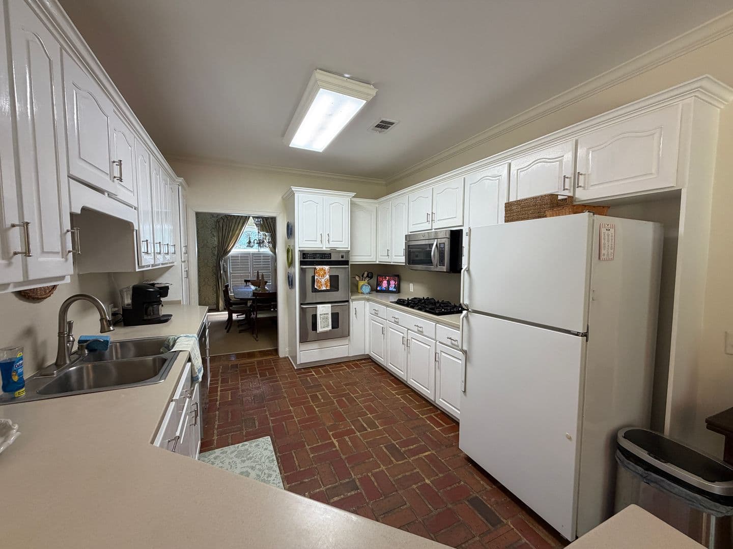 St. Simons Island House: 365 Major Wright Rd