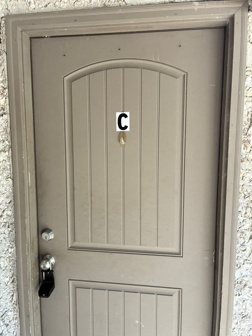 St. Marys House: 695 Douglas Drive