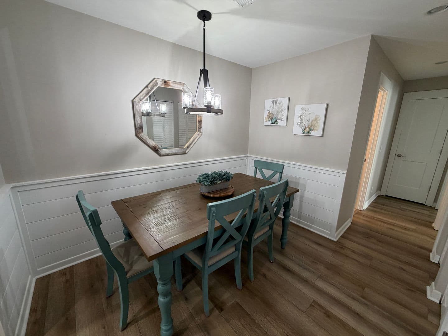 St. Simons Island Condo: 850 Mallery Street