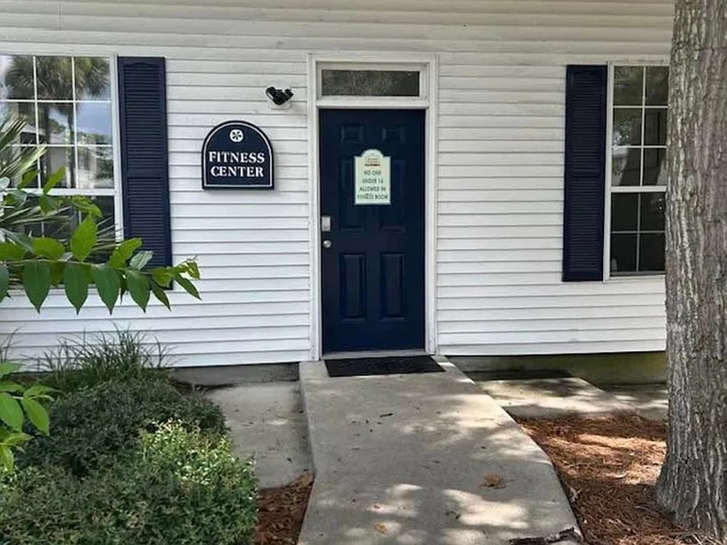 St. Simons Island House: 206 W Island Square