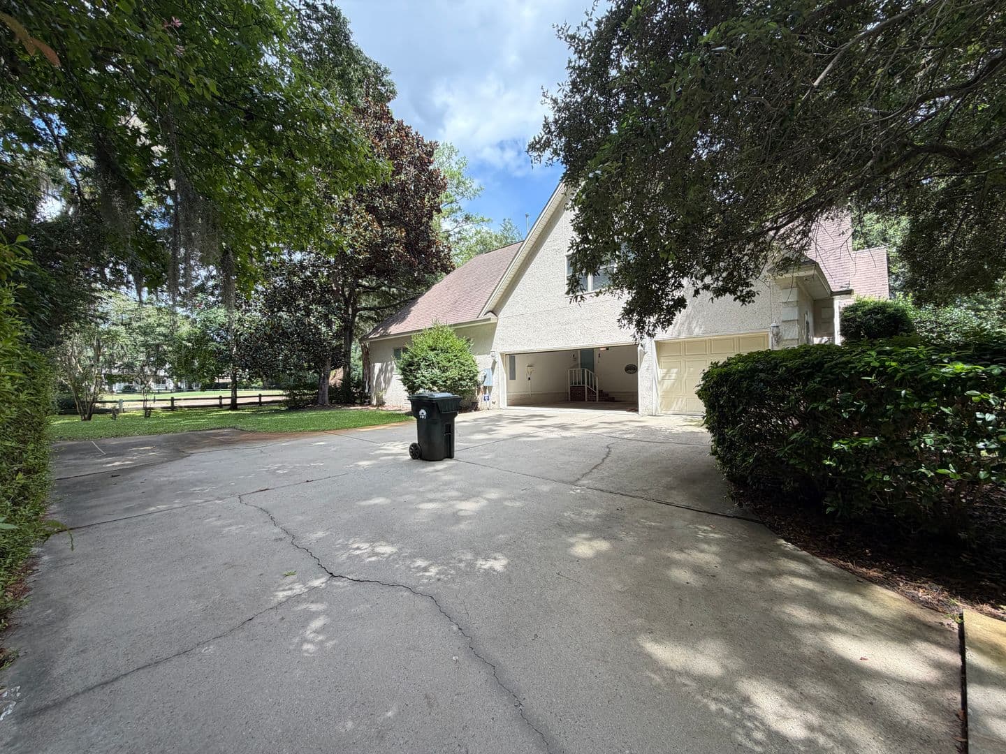 St. Simons Island House: 365 Major Wright Rd