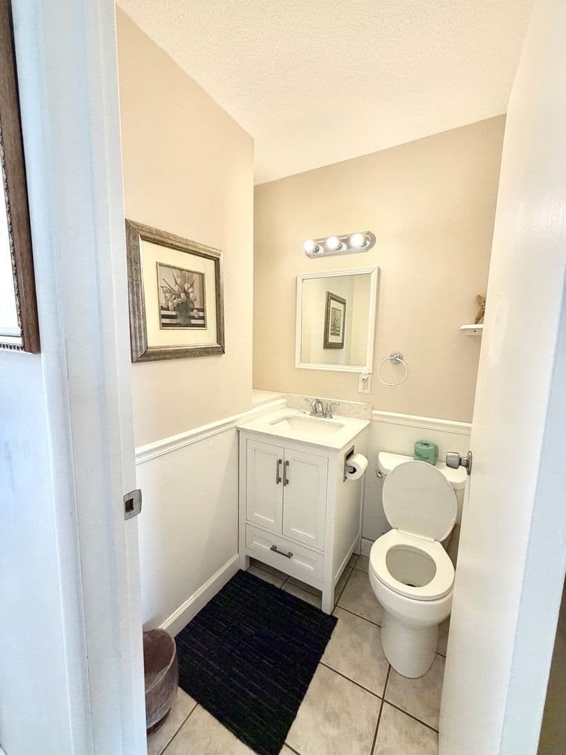 St. Simons Island Townhome: 1500 Demere Rd