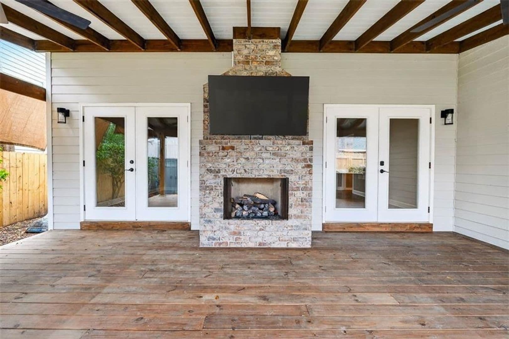 St. Simons Island House: 110 Newfield Street
