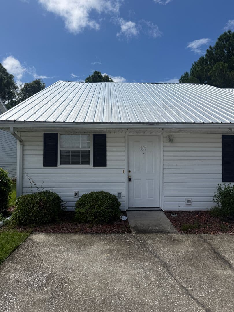 Brunswick House: 151 Winter Chase Lane