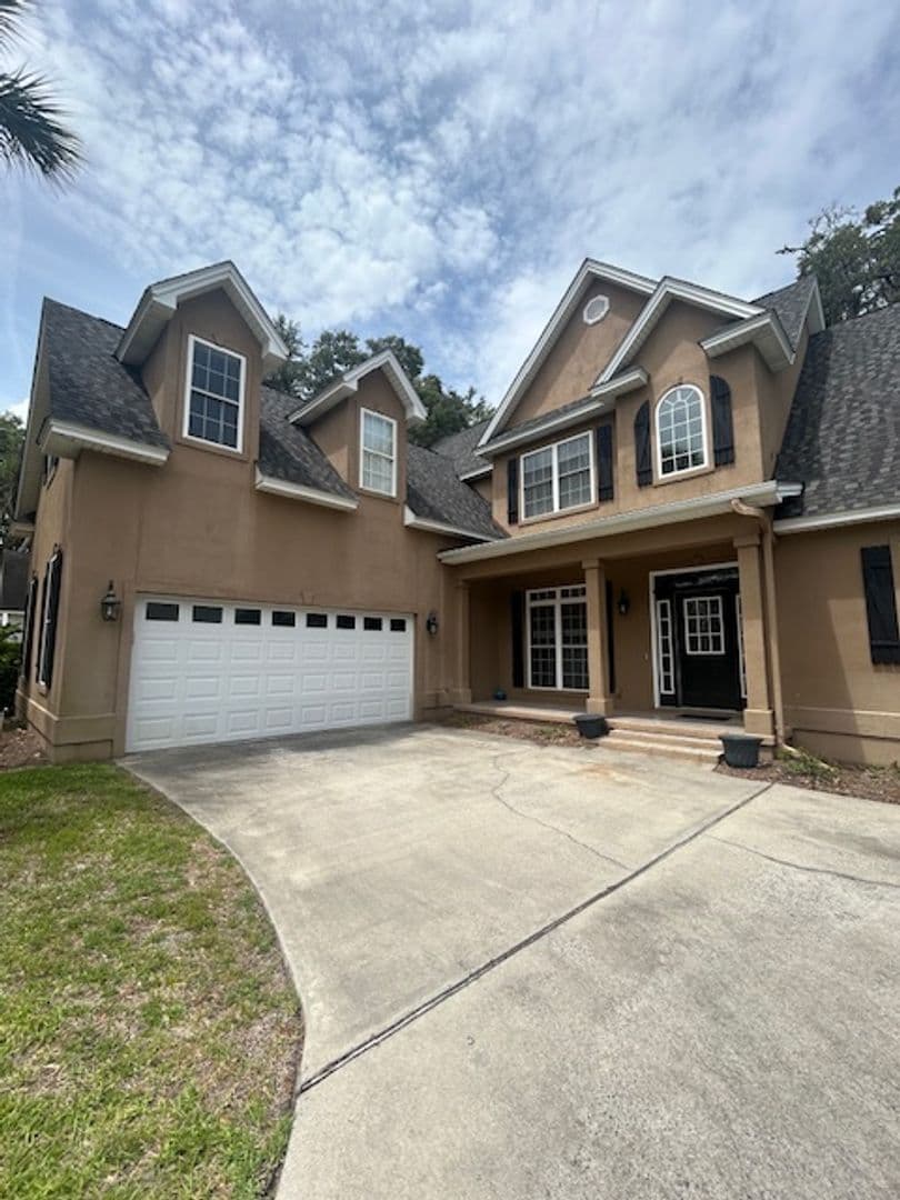 St. Simons Island House: 18 Admiral's Retreat Drive