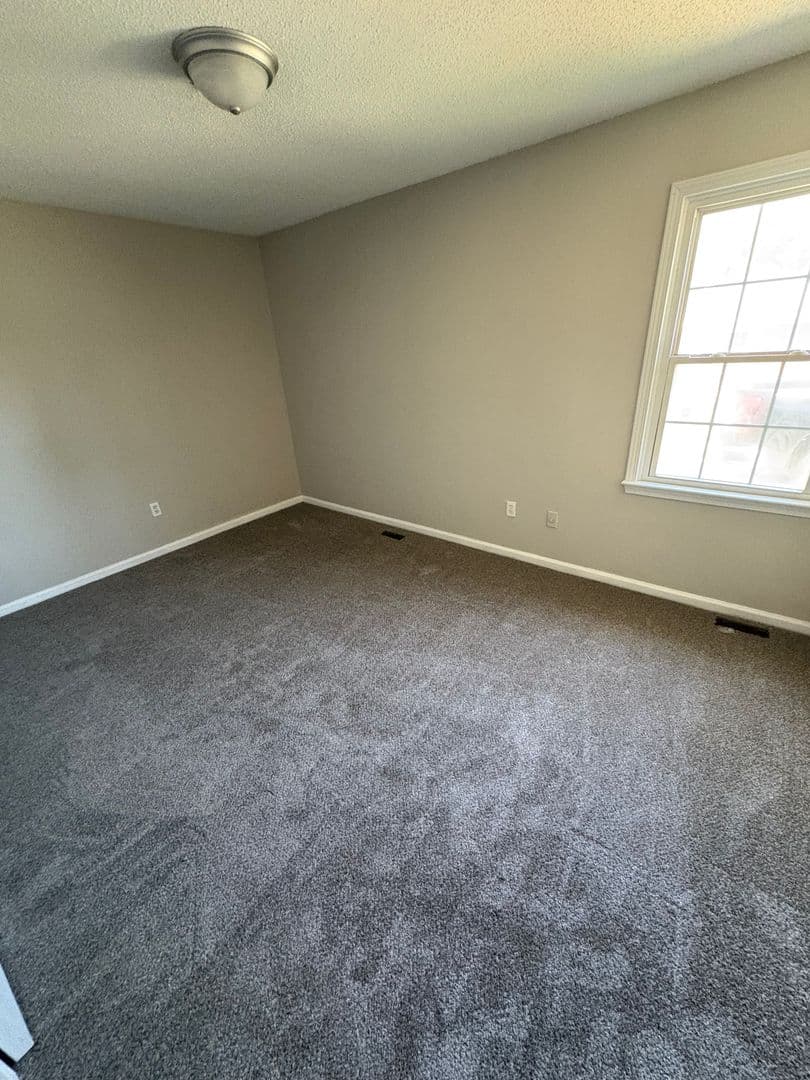 Greenville Apartment: 102 A Bruce Street