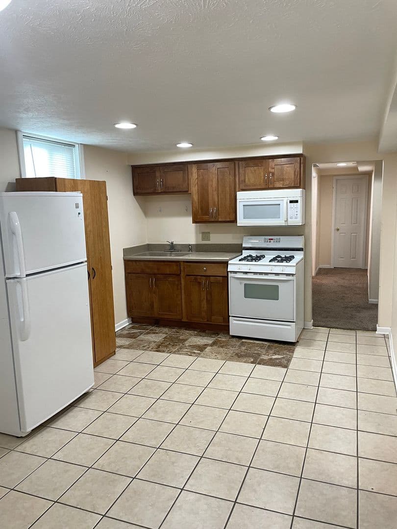 Omaha House: 4212 Marcy St.