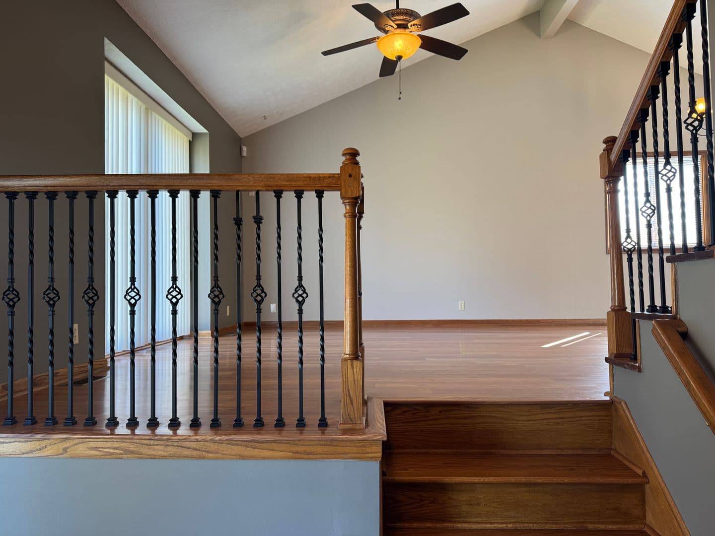 Omaha House: 12957 Camden Ave