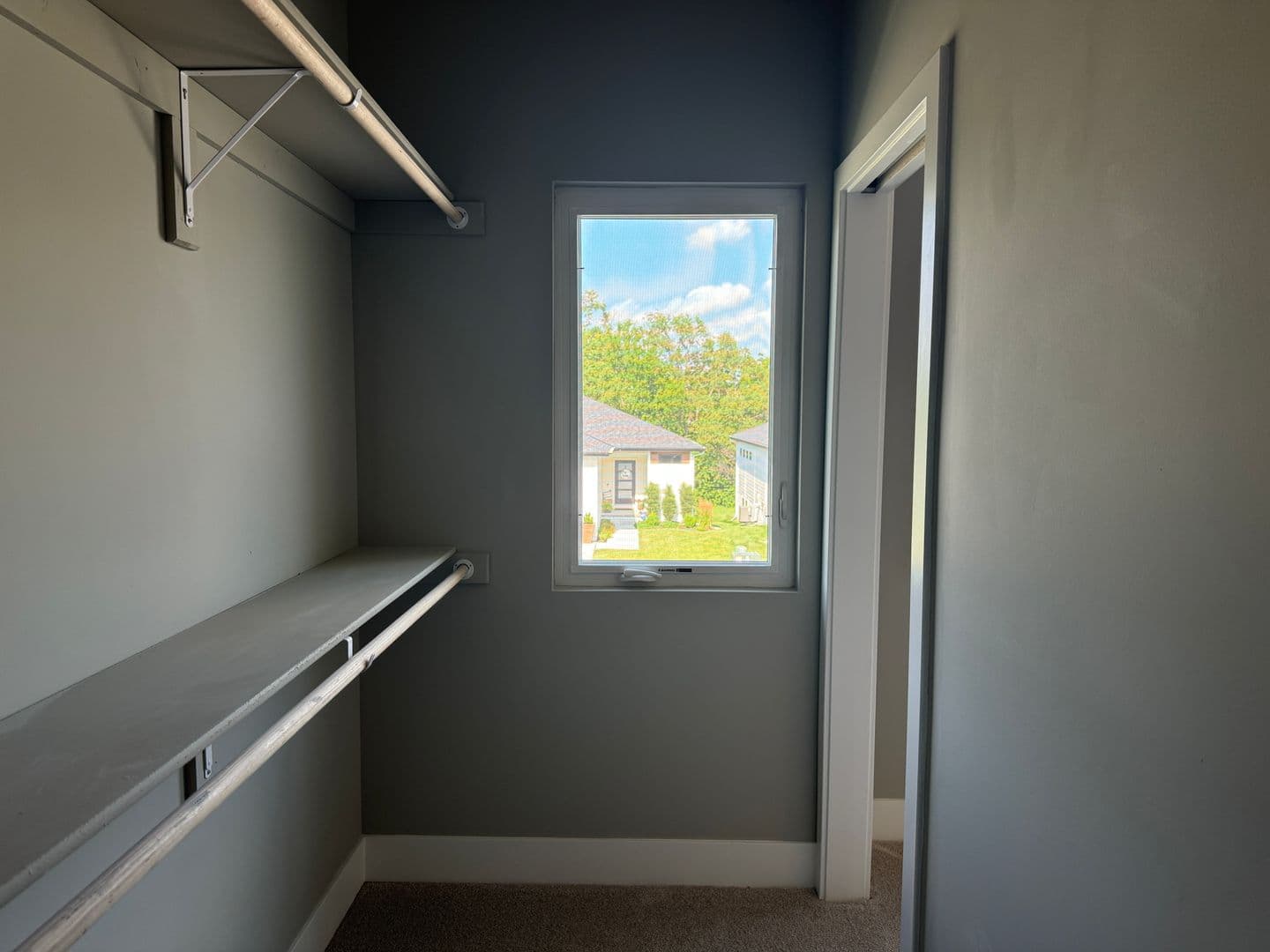 Bennington House: 302 N Allen St