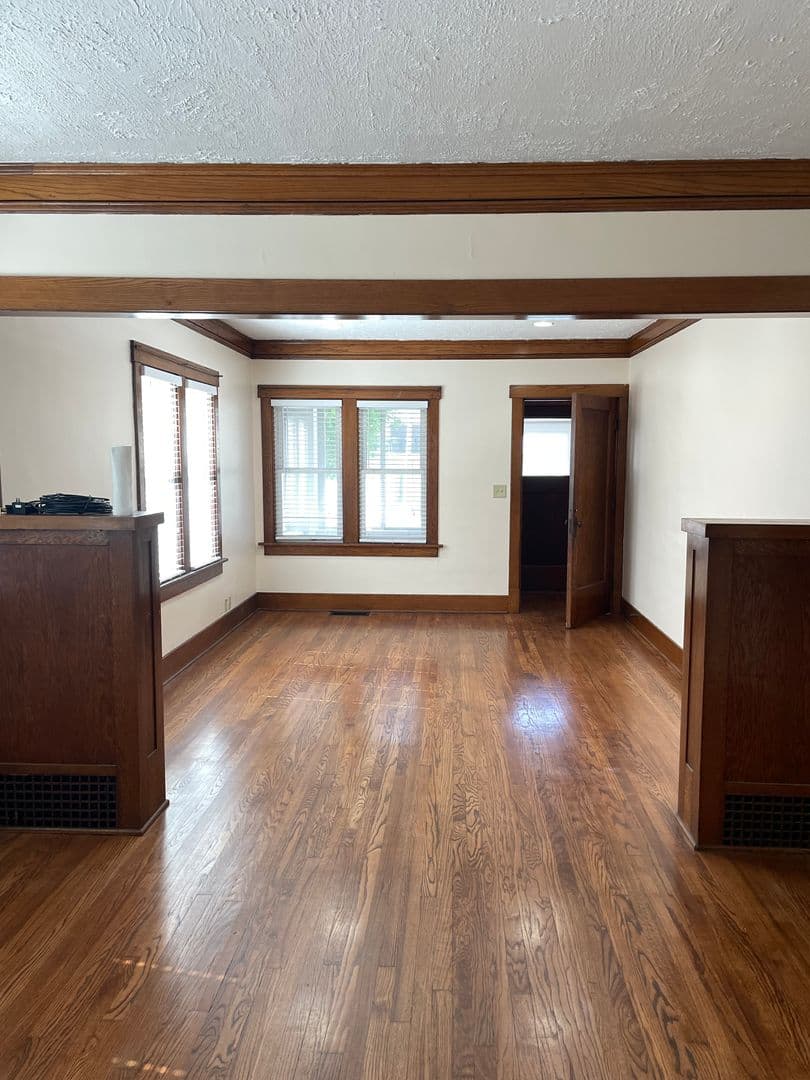Omaha House: 4212 Marcy St.