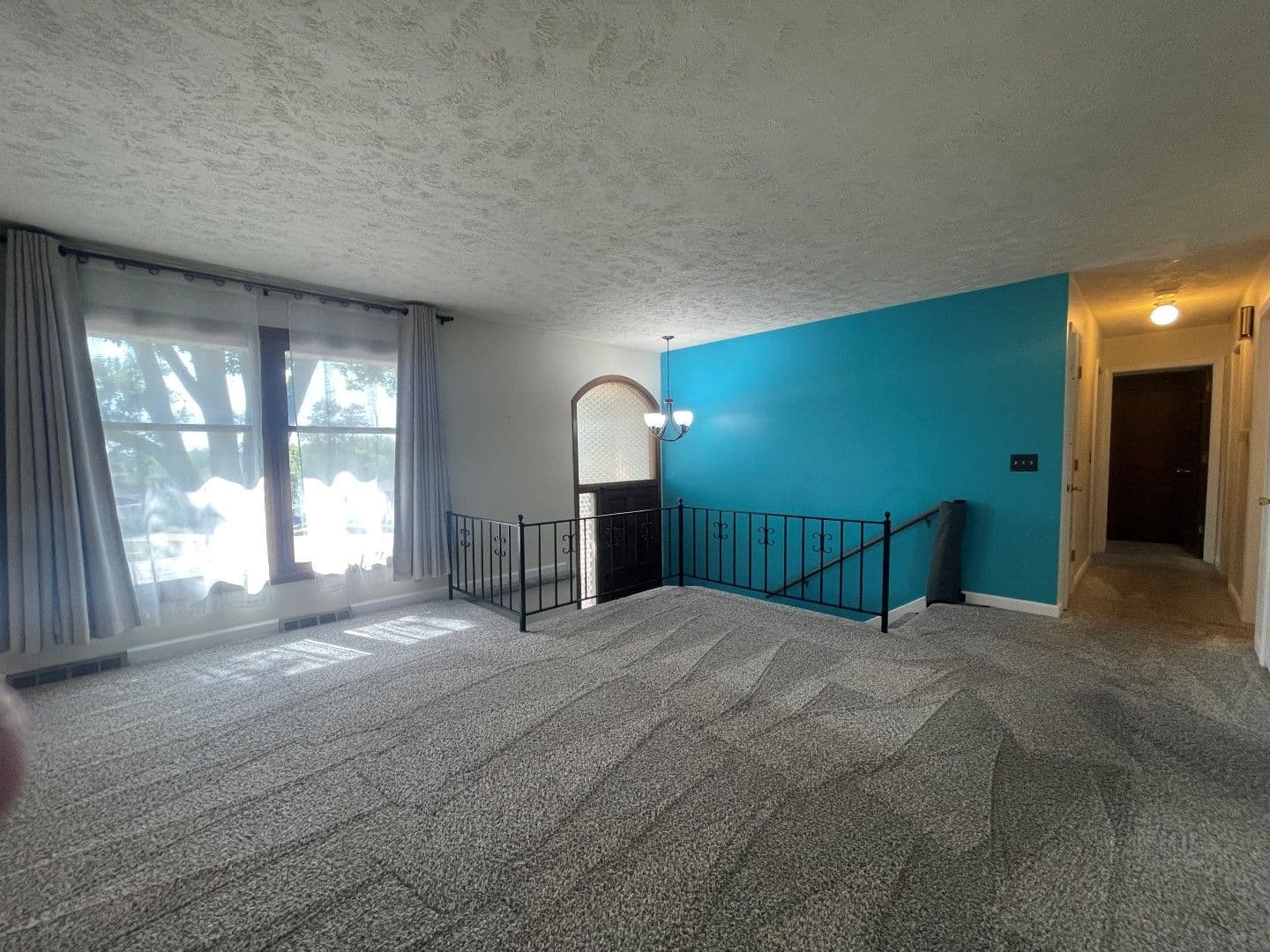 Bellevue House: 2802 Mars Cir