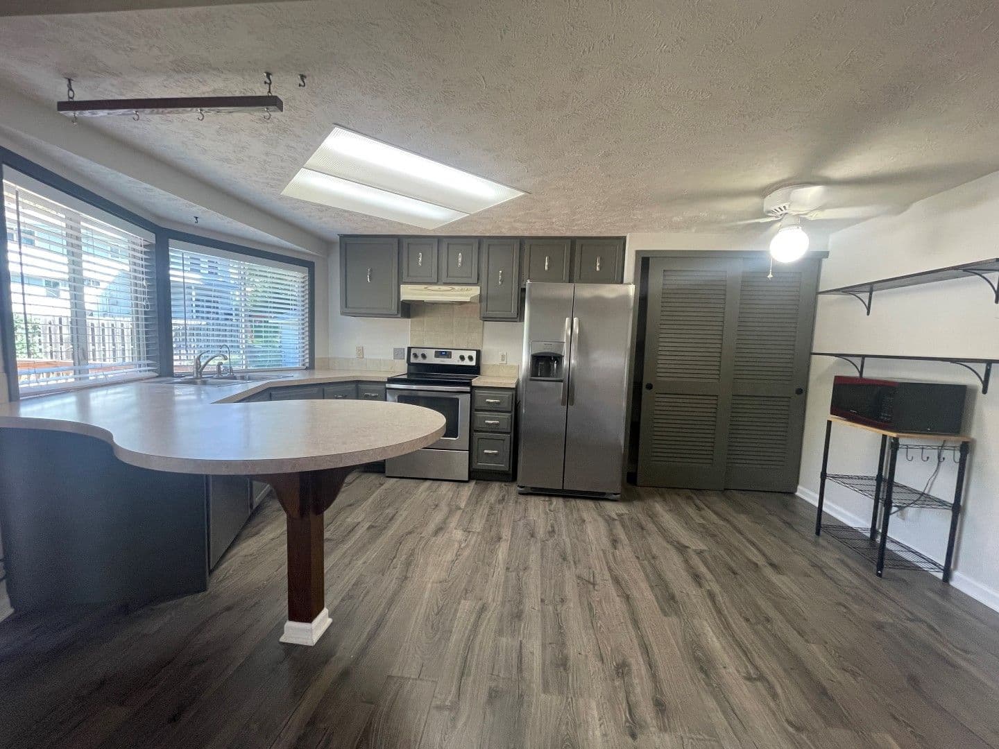 Bellevue House: 2802 Mars Cir