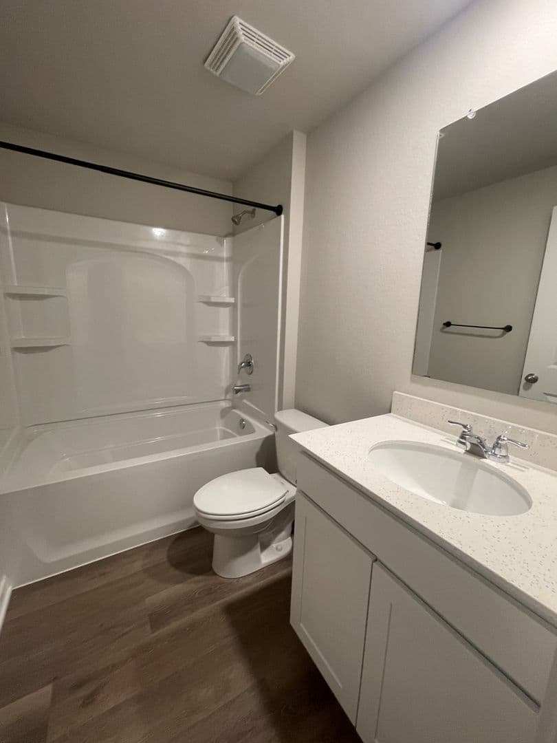Papillion House: 11612 Port Royal Dr.