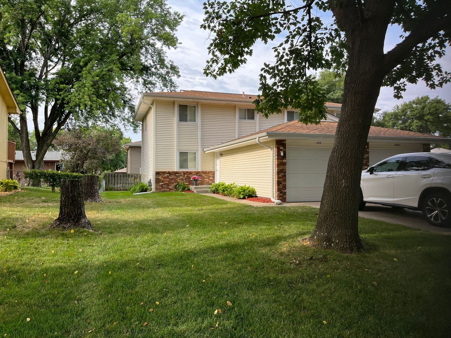Omaha House: 15229 Jefferson St