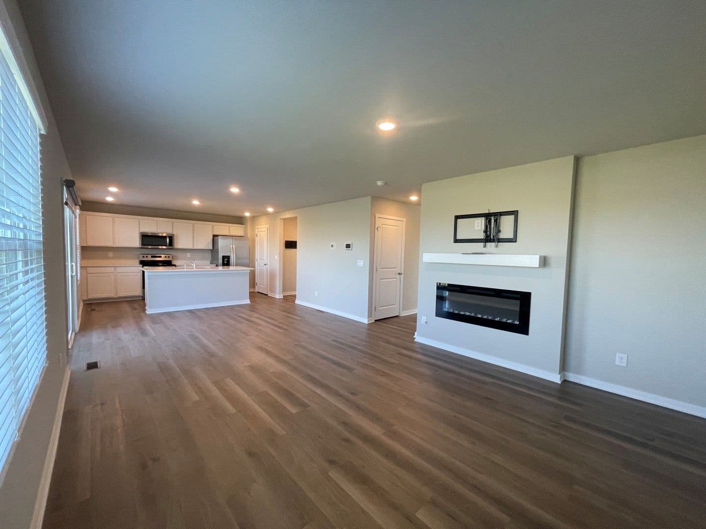 Papillion House: 11612 Port Royal Dr.