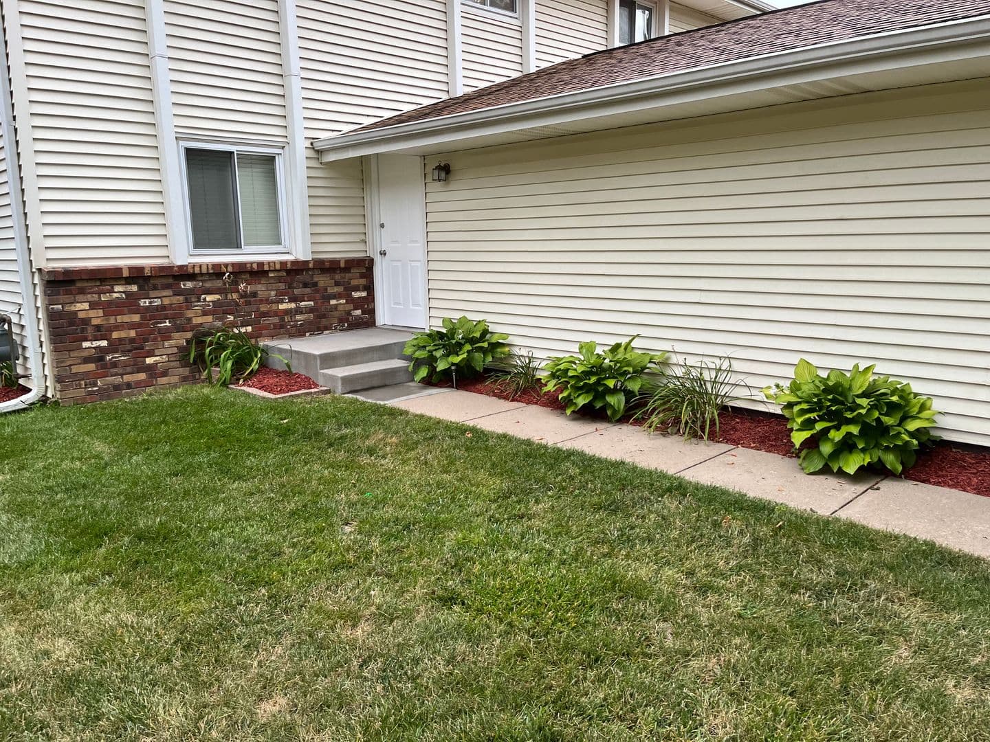 Omaha House: 15229 Jefferson St