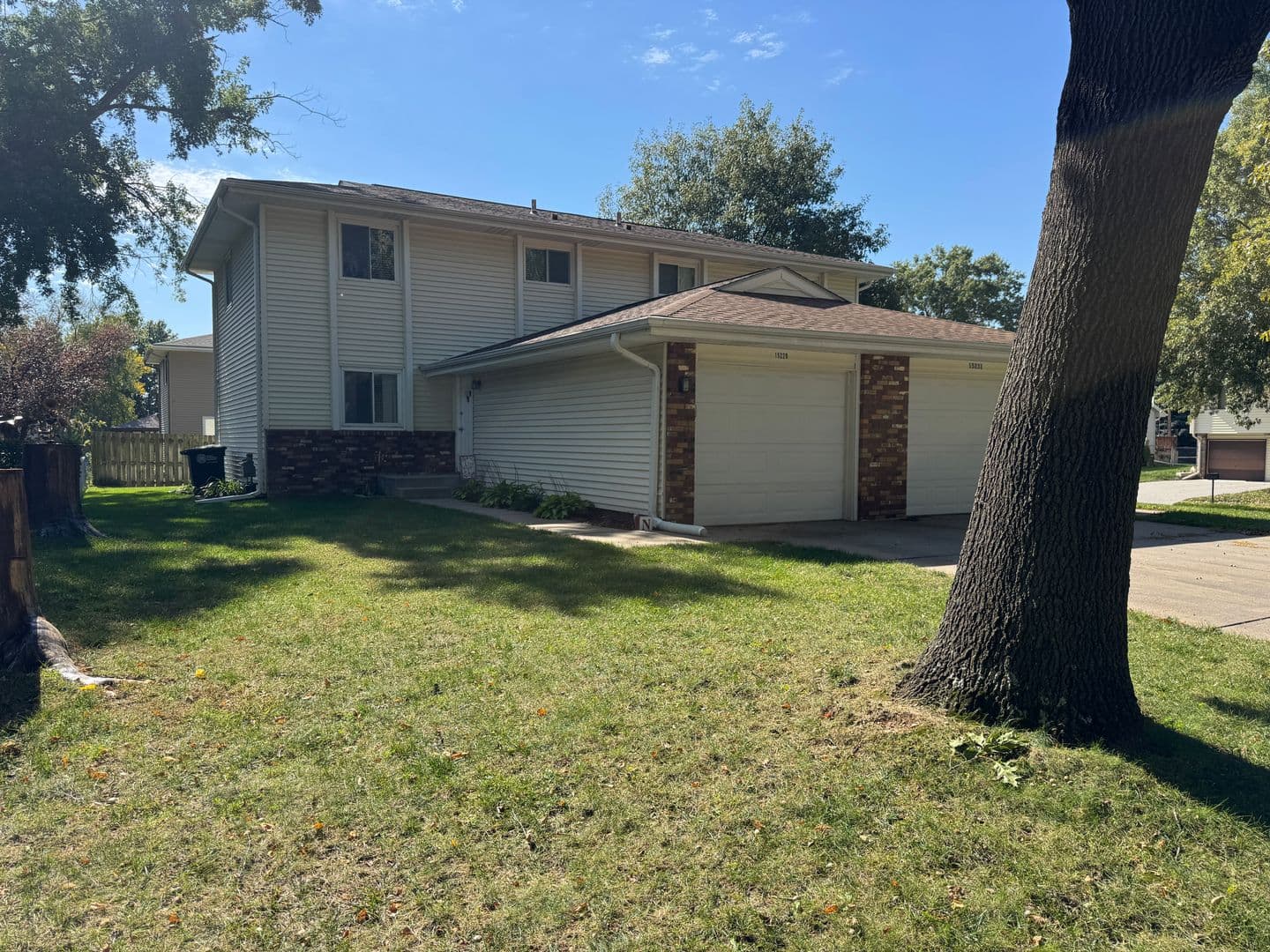 Omaha House: 15229 Jefferson St